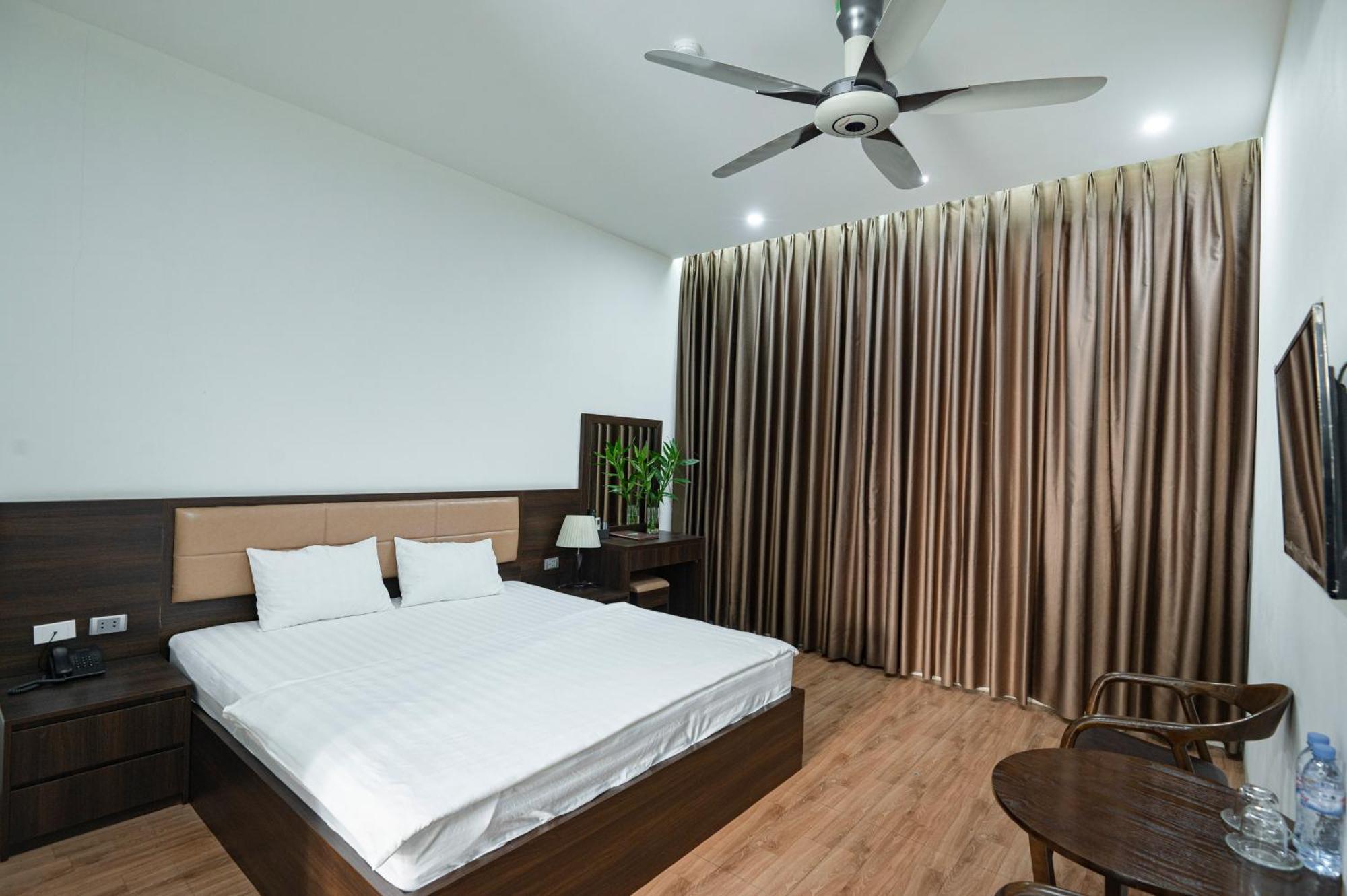 Khach San Det Hotel Nam Dinh Exterior photo